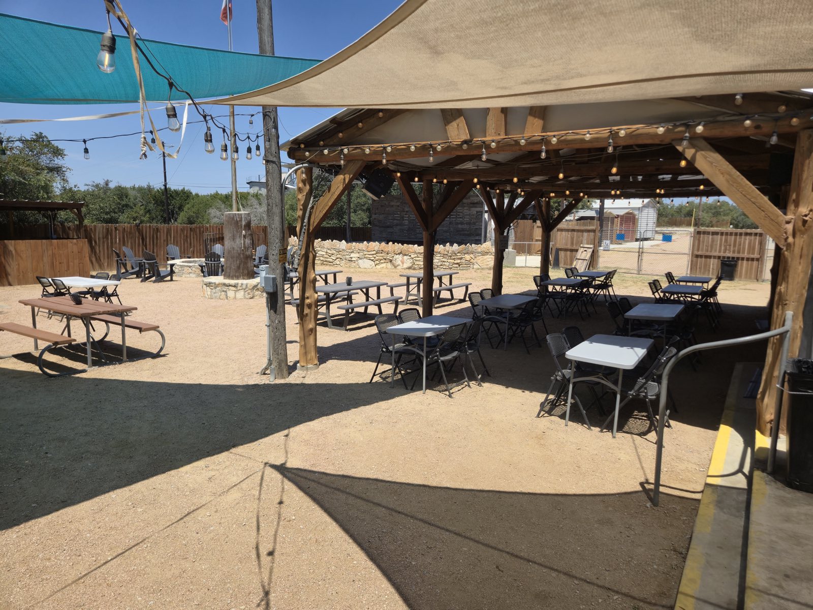 Poodie's Big Deck, the covered outdoor pavilion looking out over the Hill Country